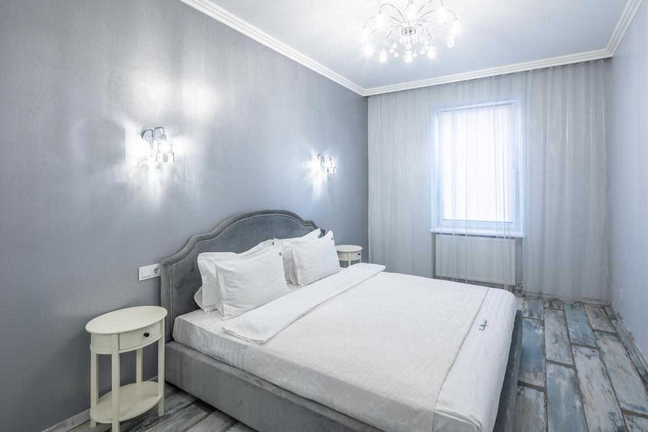Romari Вічева 1 Apartment Lviv Ngoại thất bức ảnh