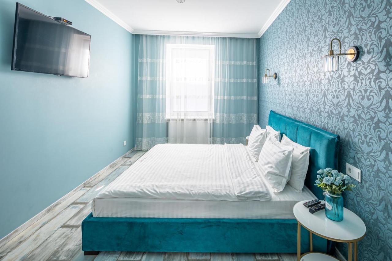 Romari Вічева 1 Apartment Lviv Ngoại thất bức ảnh